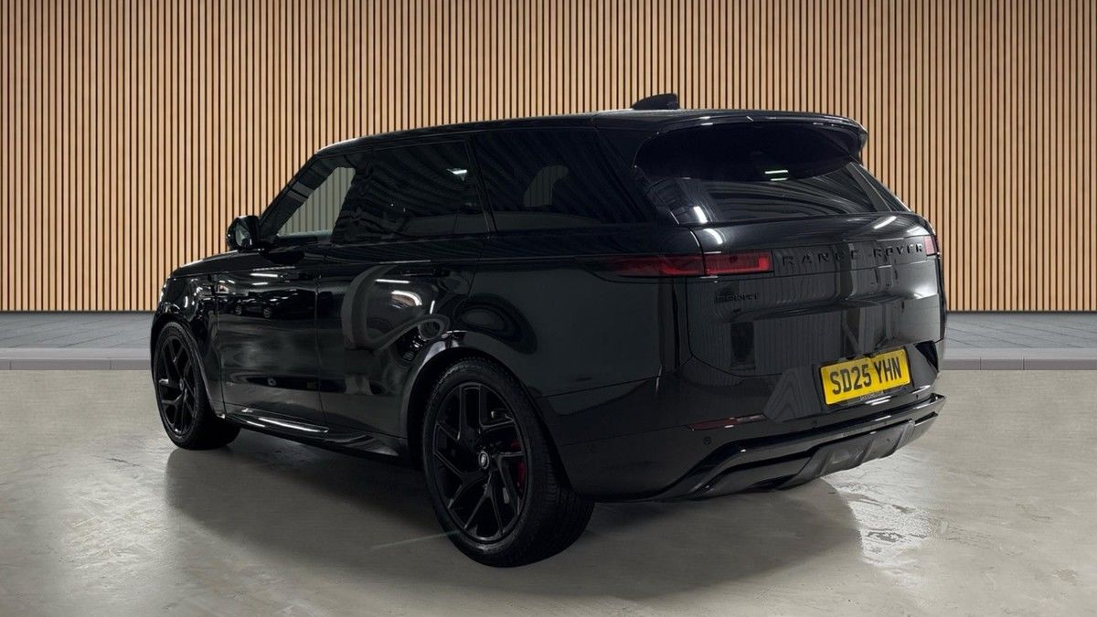 Land Rover Range Rover Sport Urban Image 2