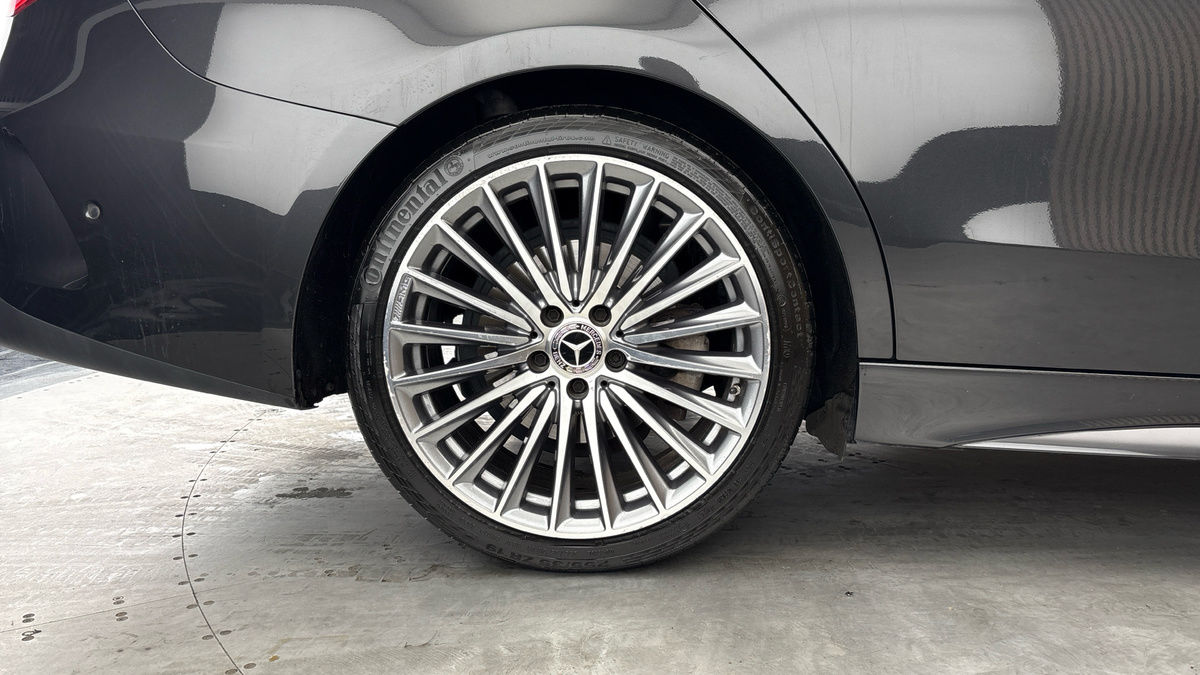 Mercedes-Benz C Class Image 10
