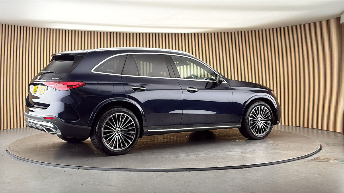 More views of Mercedes-Benz GLC