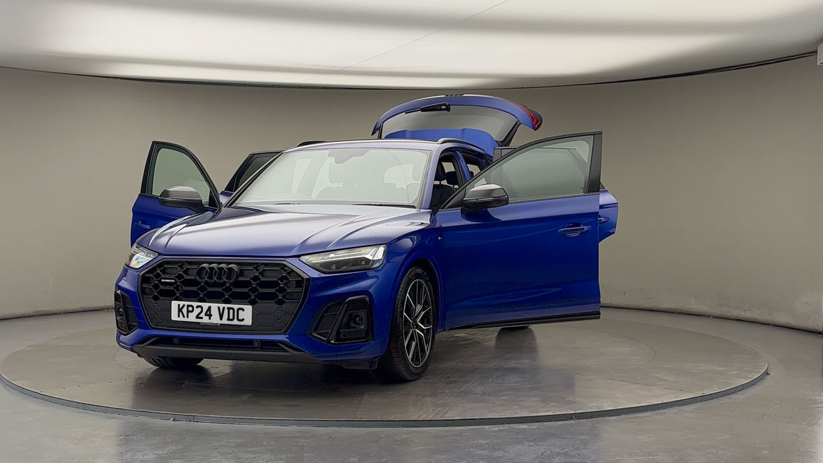 More views of Audi Q5