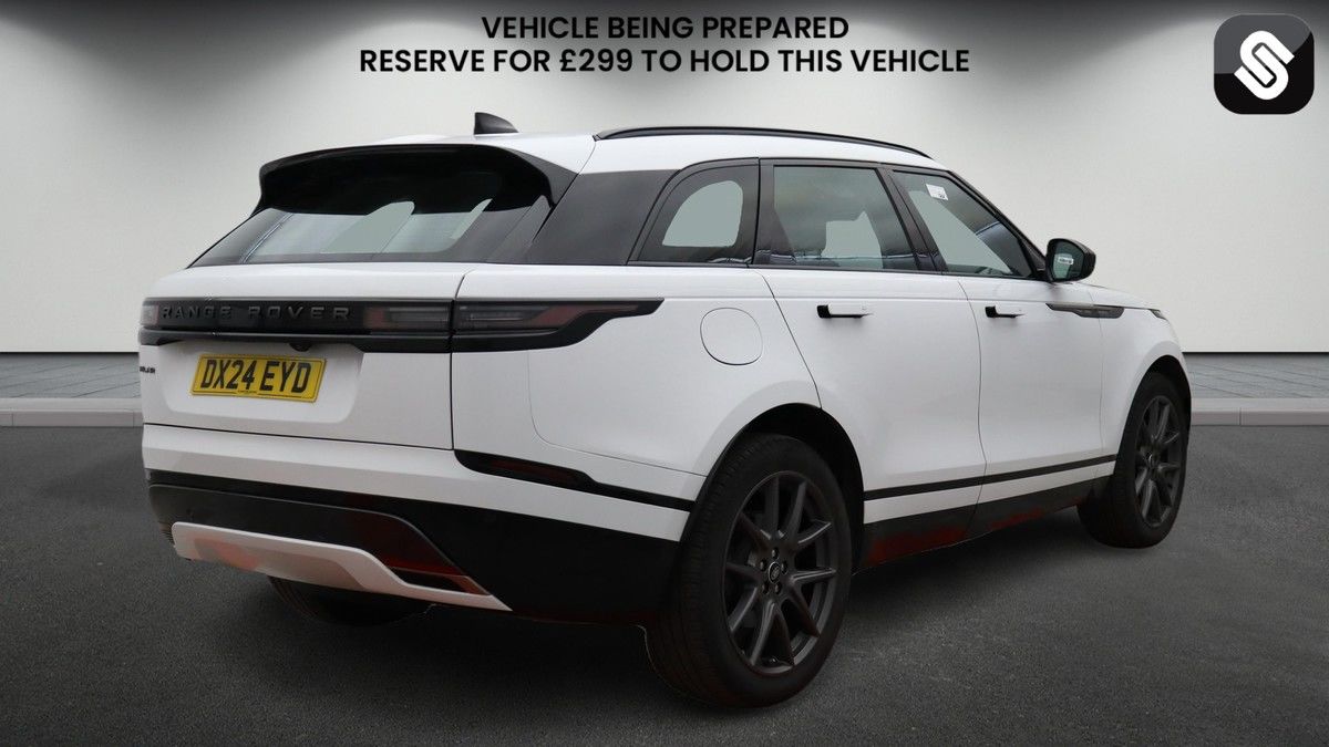 Land Rover Range Rover Velar Image 4