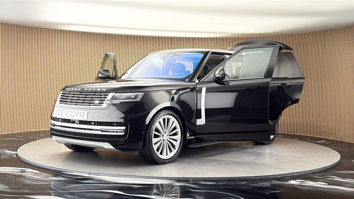More views of Land Rover Range Rover