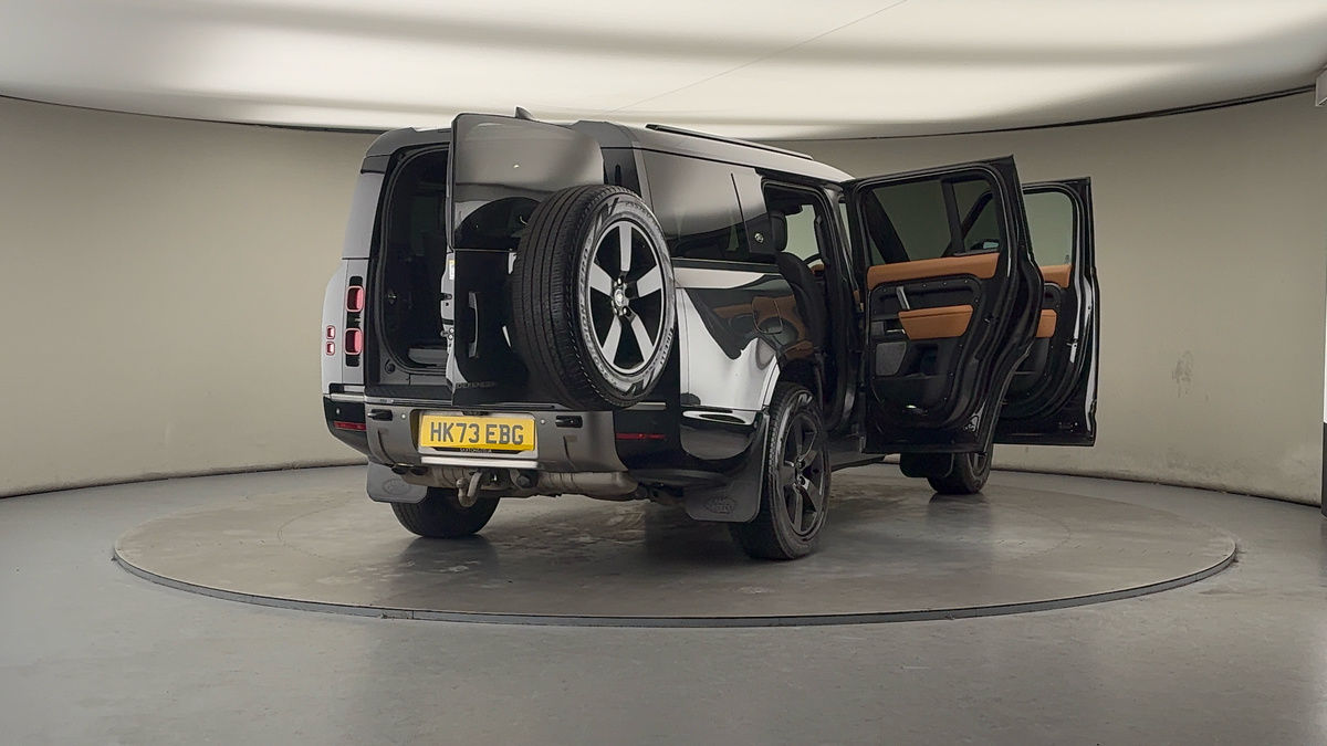 More views of Land Rover Defender 130