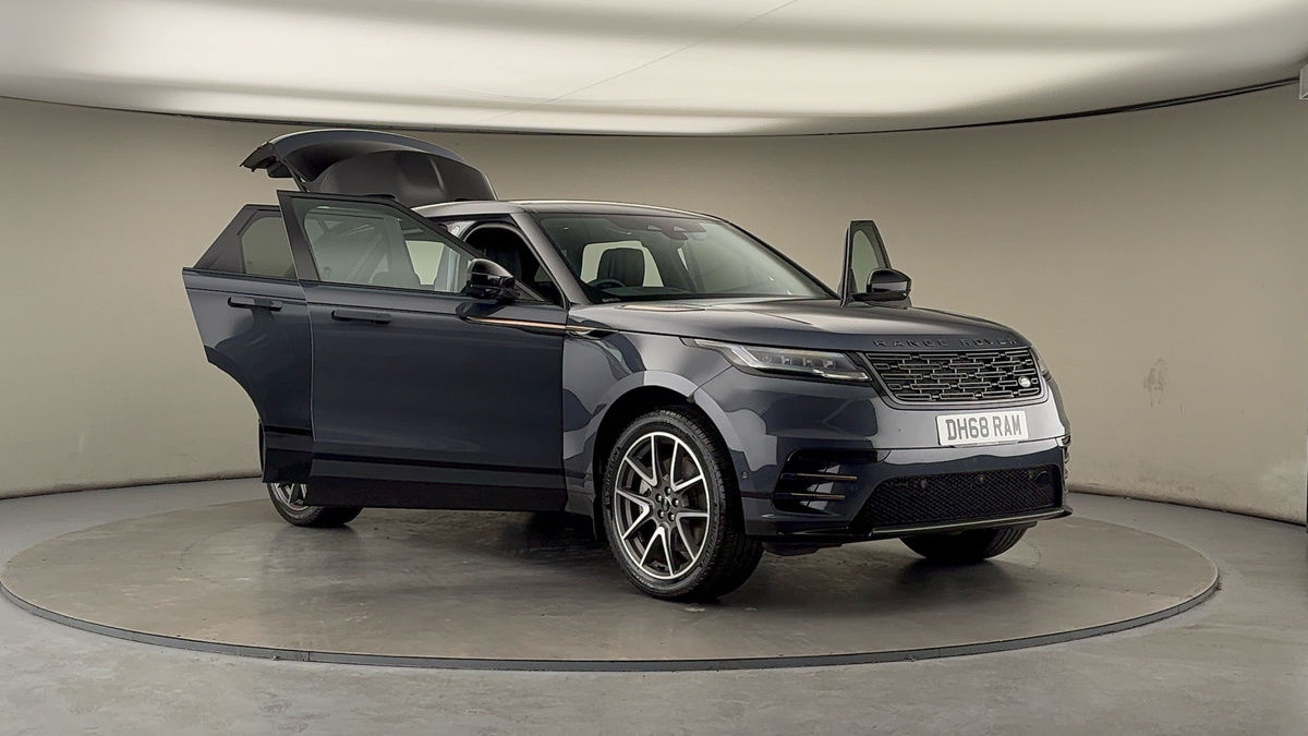 More views of Land Rover Range Rover Velar