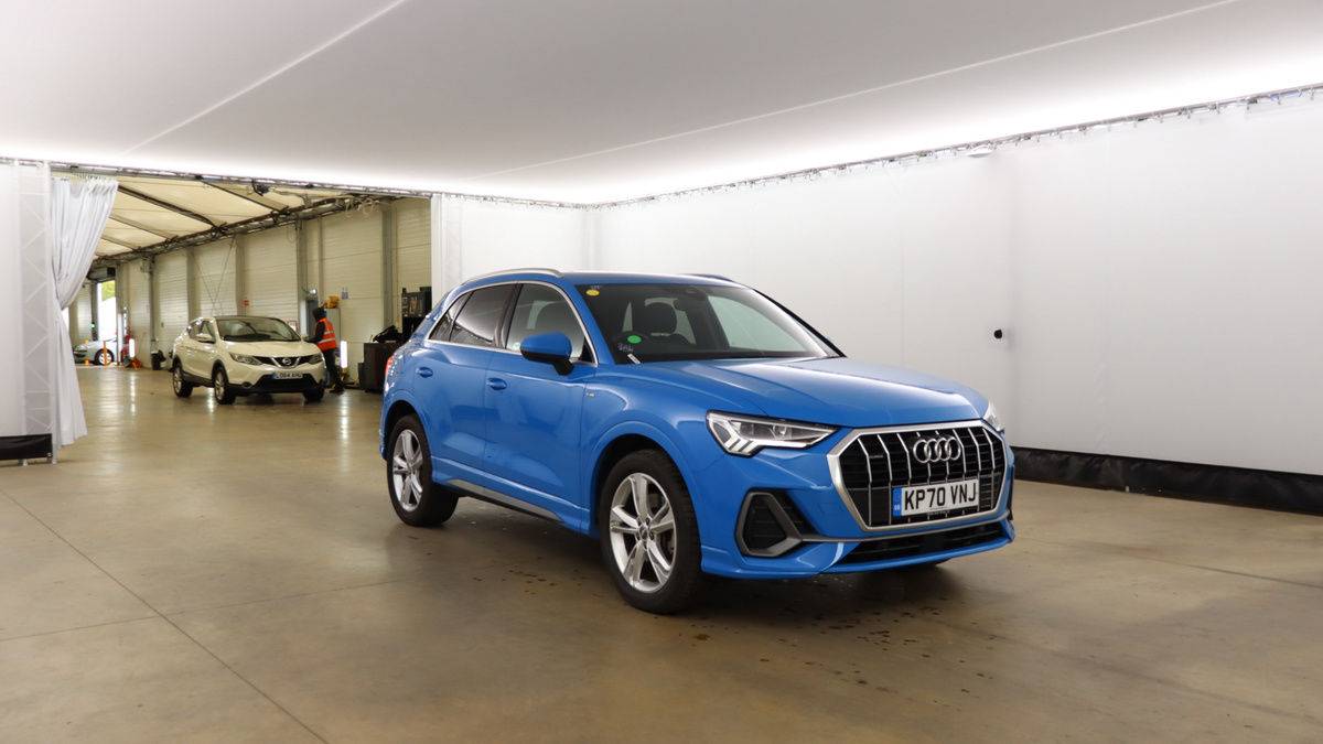 Audi Q3 Image 4