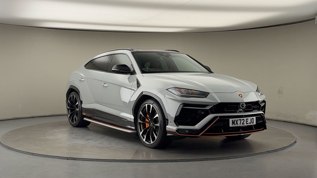 Lamborghini Urus Sticky Header Image