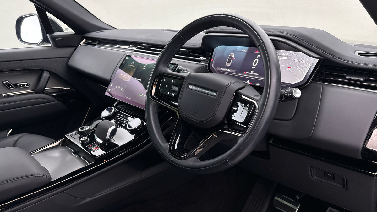 Land Rover Range Rover Sport Image 5