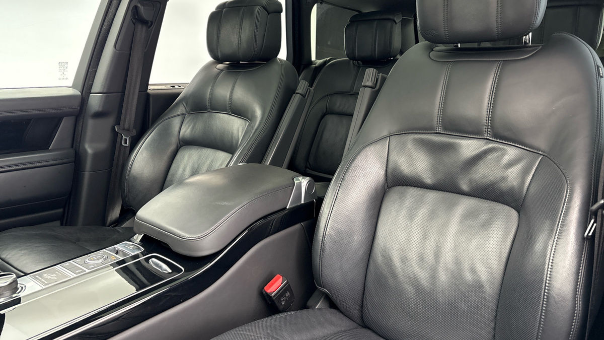 Land Rover Range Rover Image 7