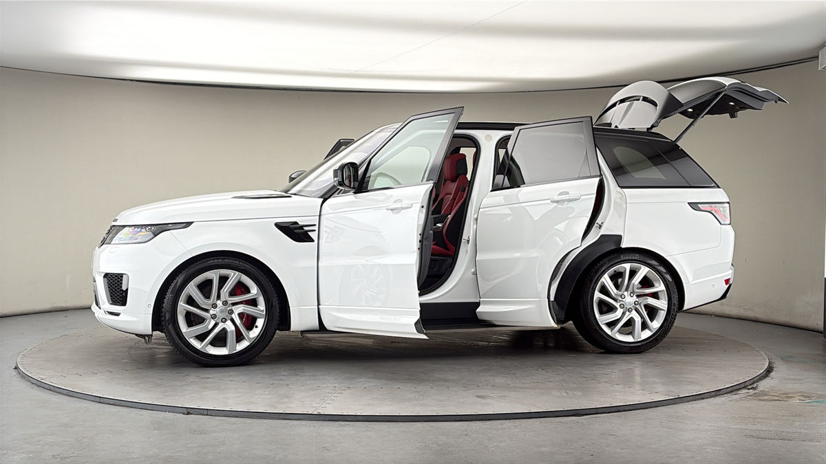 More views of Land Rover Range Rover Sport