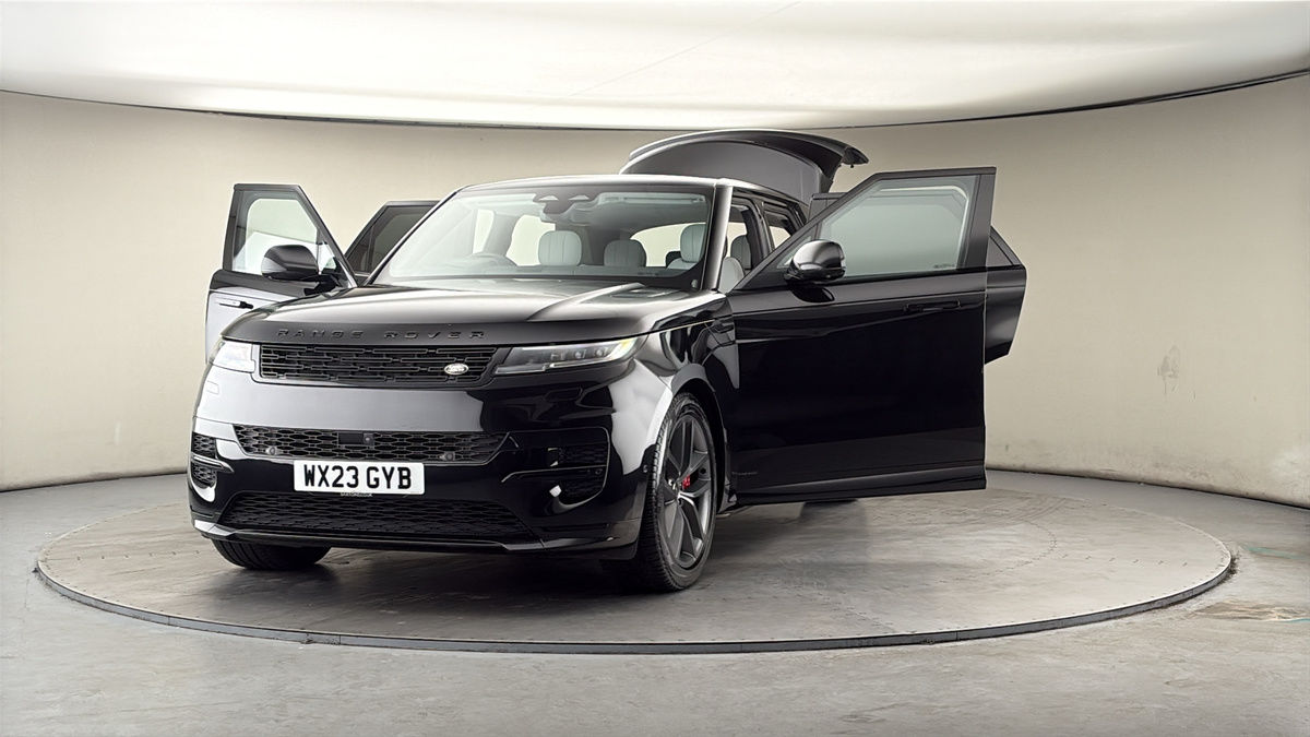 More views of Land Rover Range Rover Sport