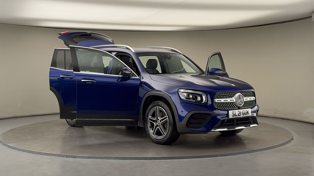 More views of Mercedes-Benz GLB