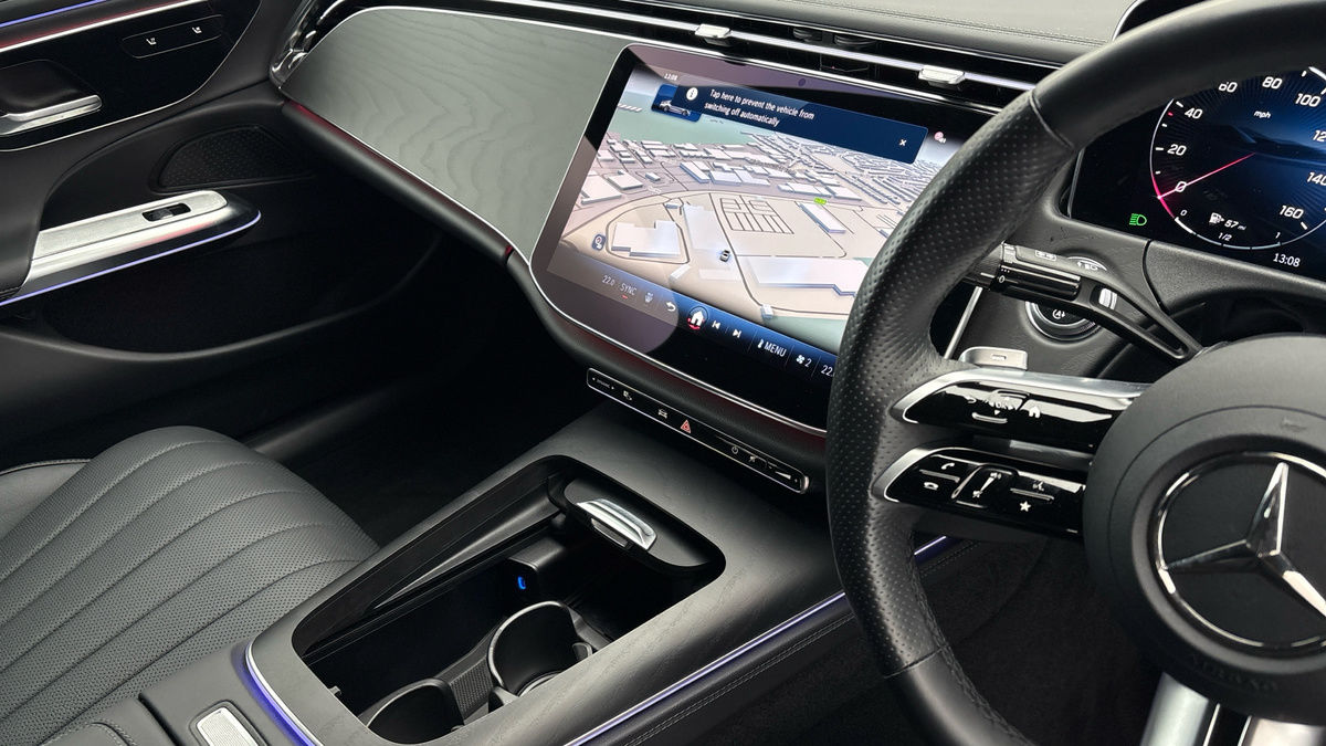 Mercedes-Benz E Class Image 18