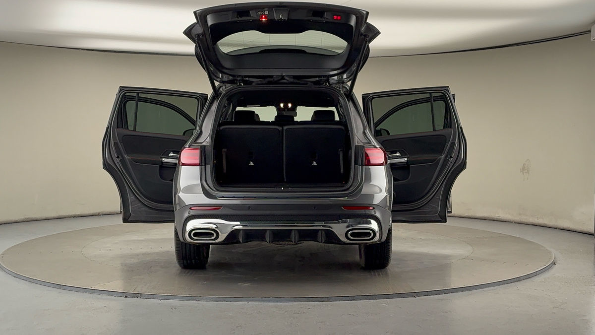 More views of Mercedes-Benz GLB