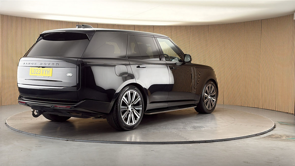 More views of Land Rover Range Rover