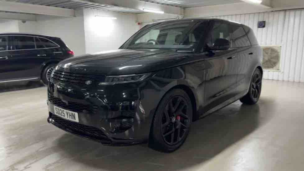 More views of Land Rover Range Rover Sport