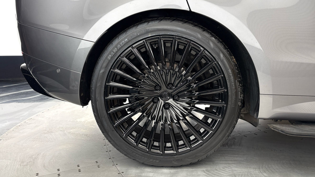 Land Rover Range Rover Sport Urban Image 20
