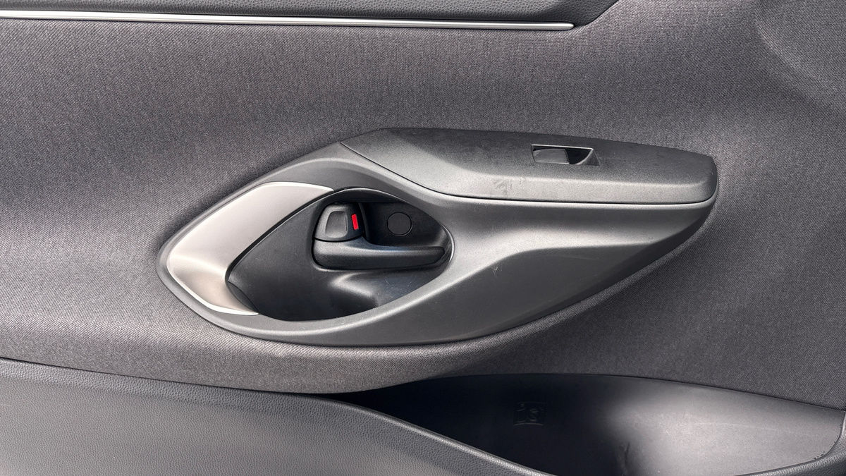 Toyota Yaris Image 19