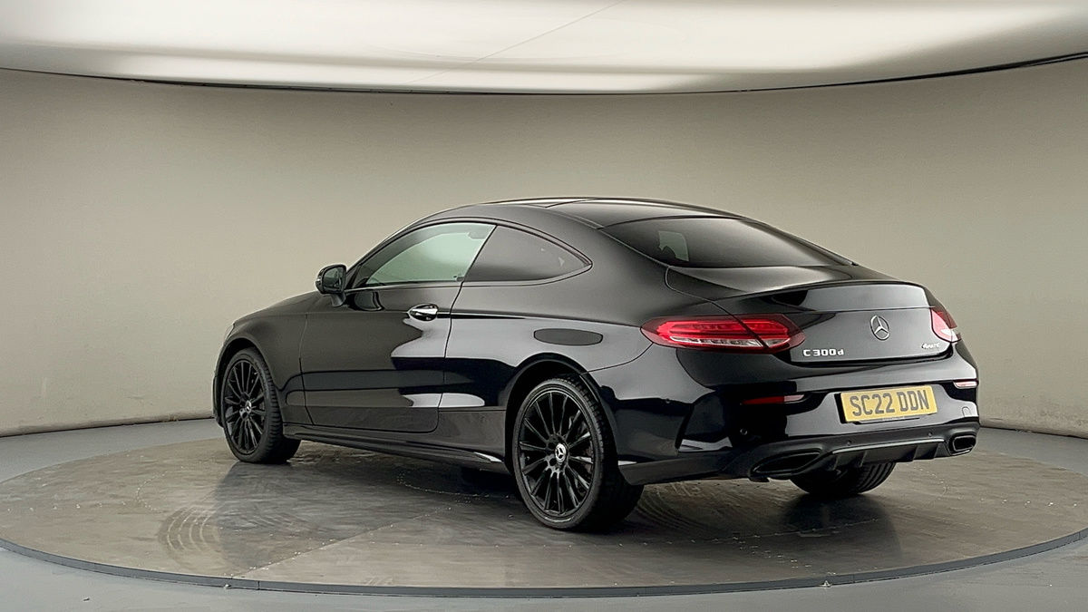 Mercedes-Benz C Class Image 2