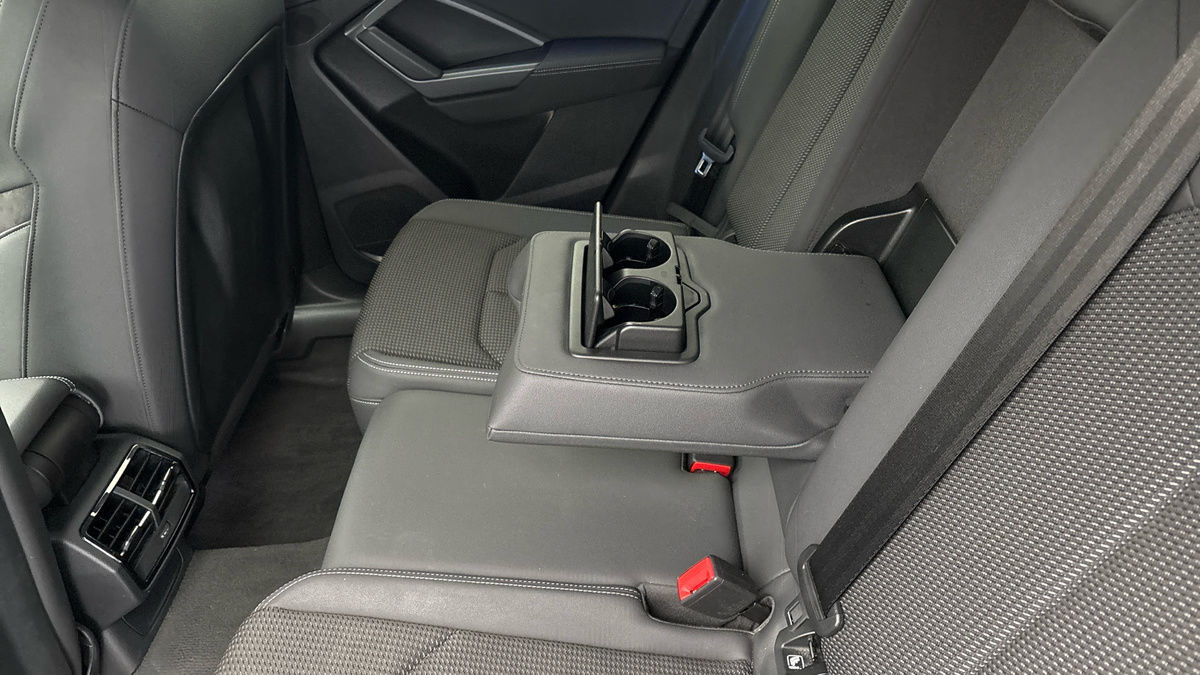 Audi Q3 Image 9