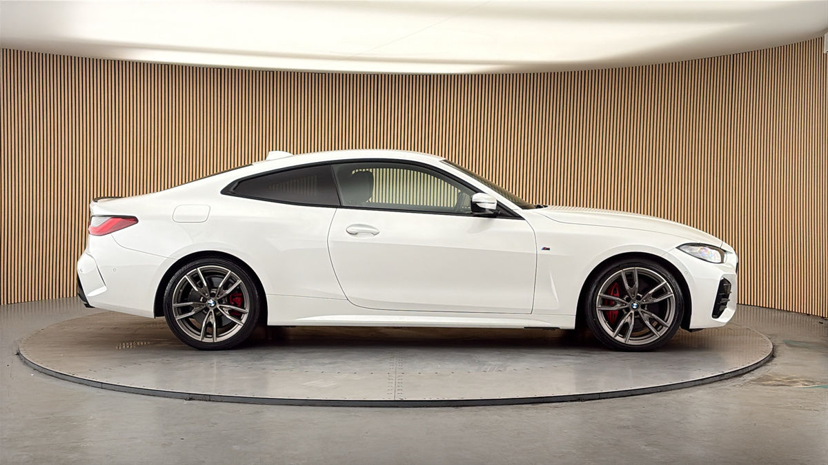 BMW 4 Series Image 16