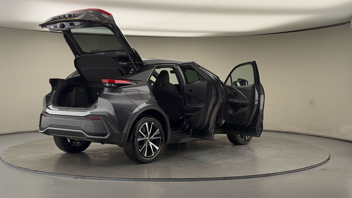 More views of Toyota C-HR