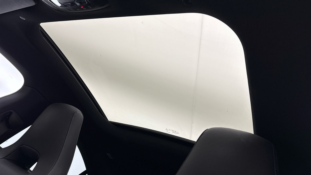 Mercedes-Benz CLA Image 11