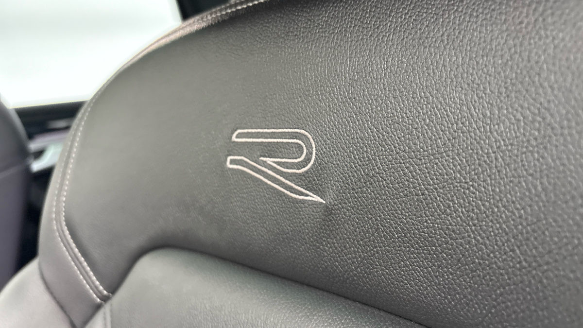 Volkswagen Touareg Image 28