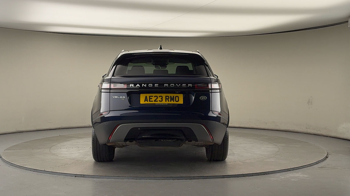 Land Rover Range Rover Velar Image 4
