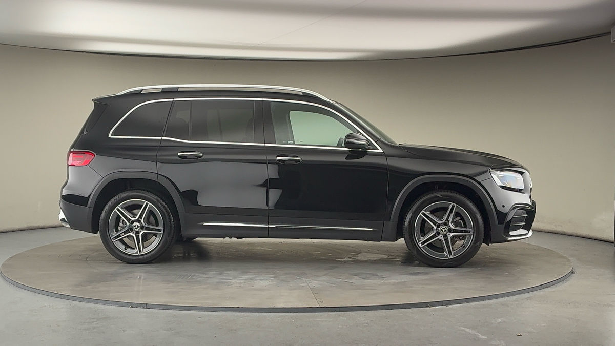 More views of Mercedes-Benz GLB