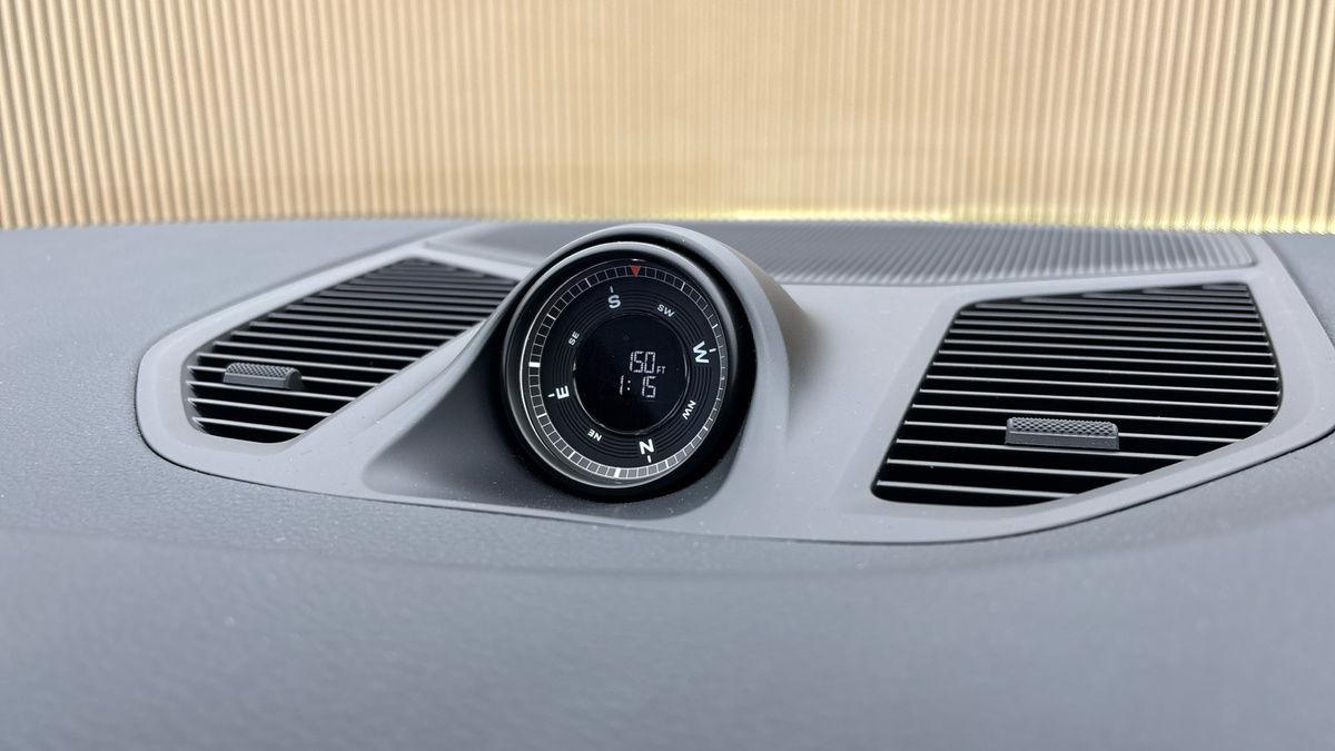 Porsche Cayenne Image 30