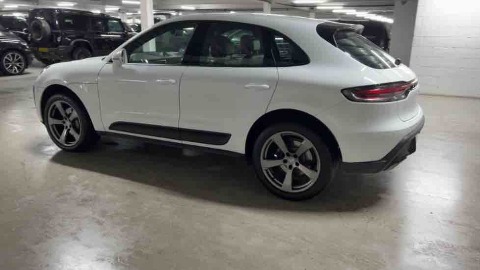 More views of Porsche Macan