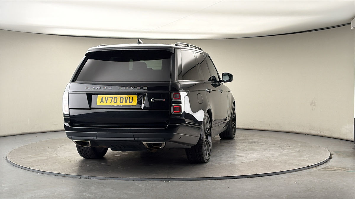 More views of Land Rover Range Rover