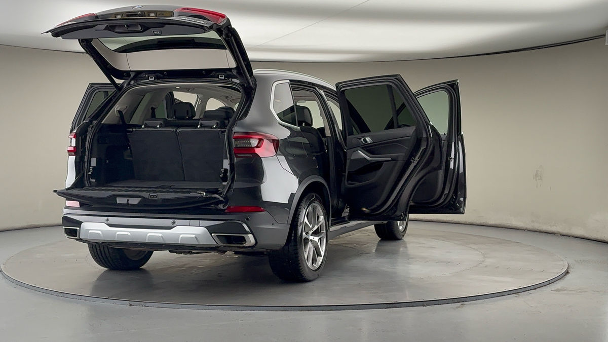 More views of BMW X5