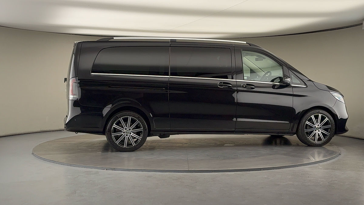 More views of Mercedes-Benz V Class