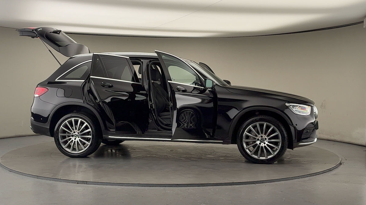 More views of Mercedes-Benz GLC