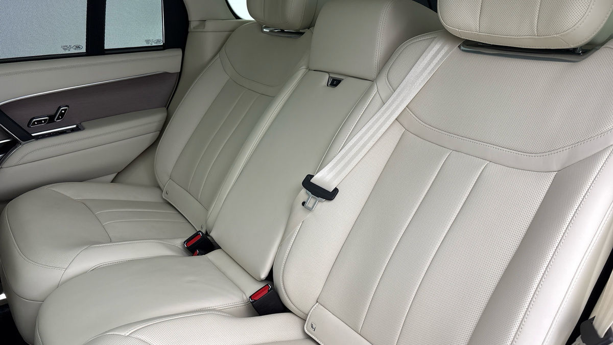 Land Rover Range Rover Image 8