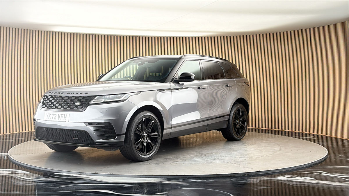 More views of Land Rover Range Rover Velar