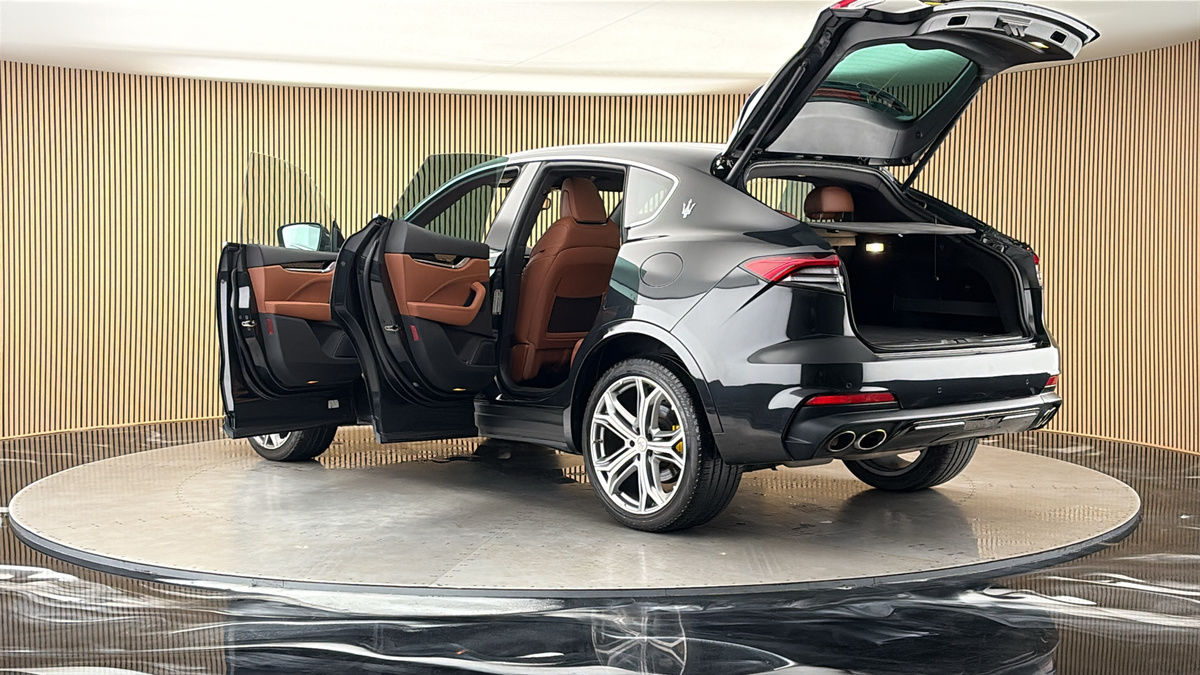 More views of Maserati Levante