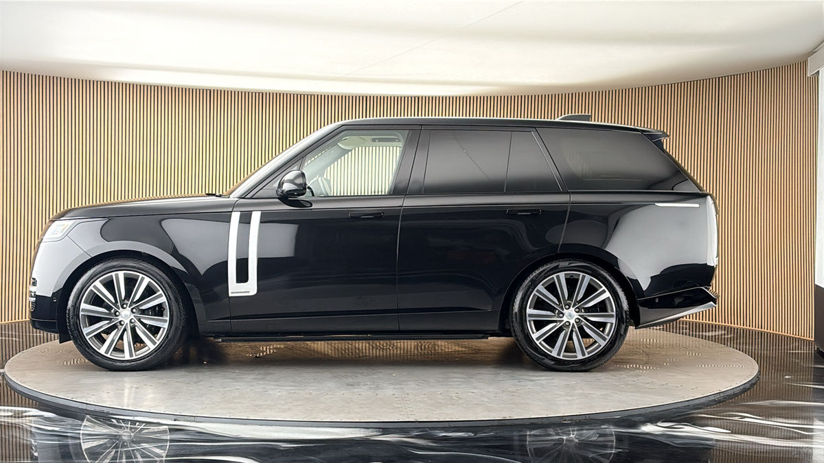 Land Rover Range Rover Image 15