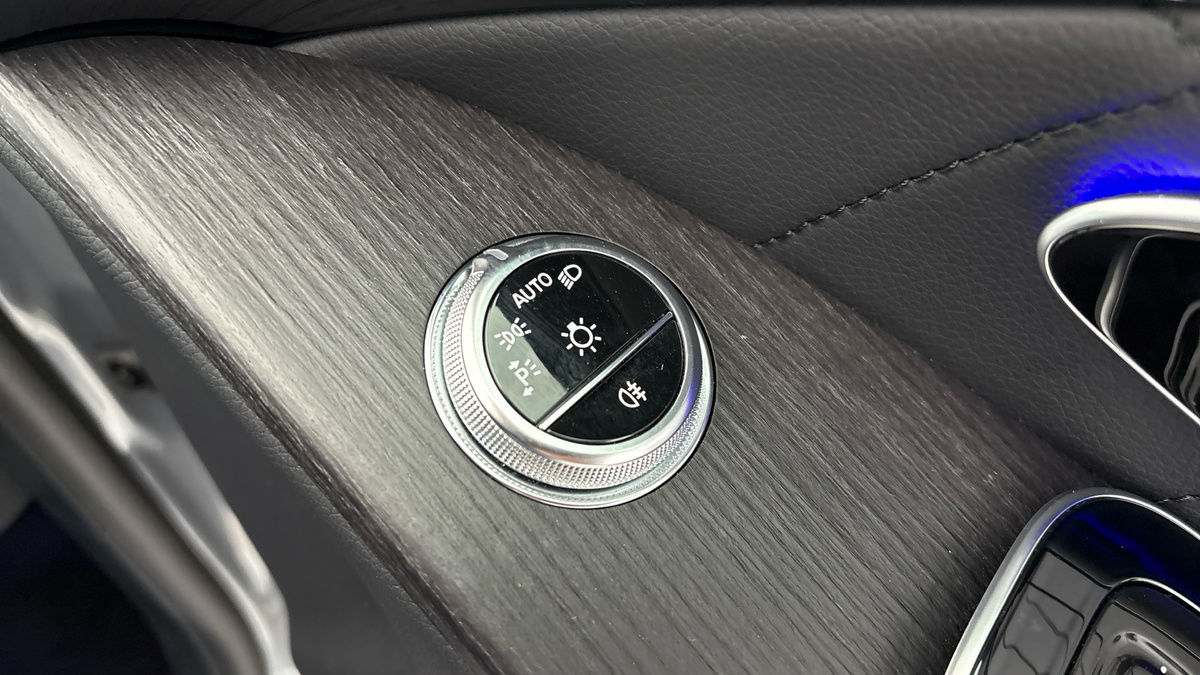 Mercedes-Benz S Class Image 27