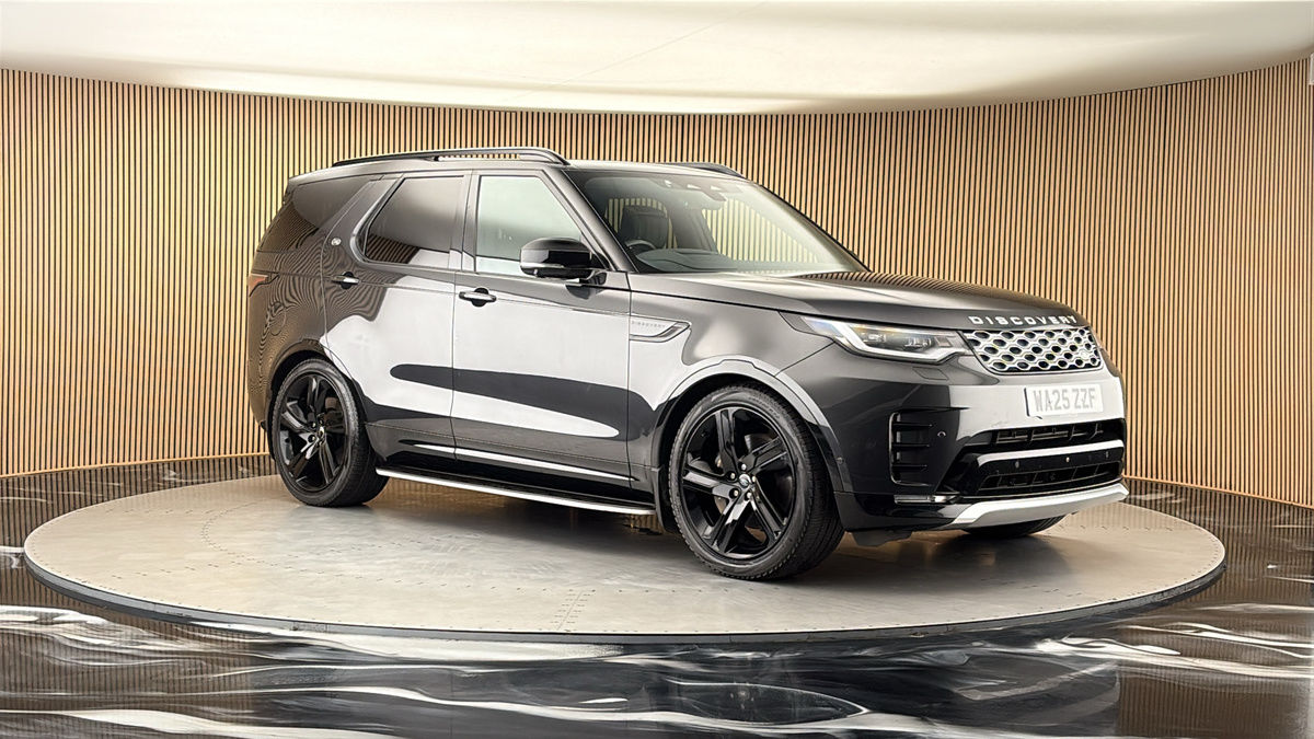 More views of Land Rover Discovery
