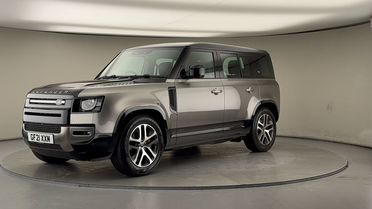 Land Rover Defender 110 Image 20