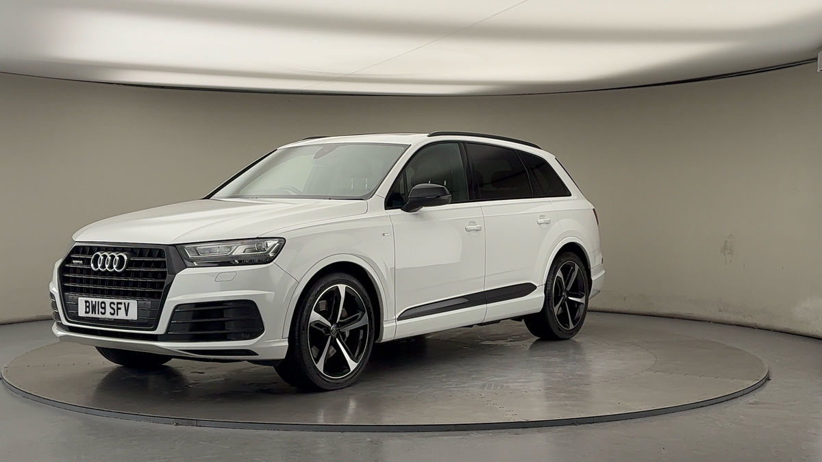 More views of Audi Q7