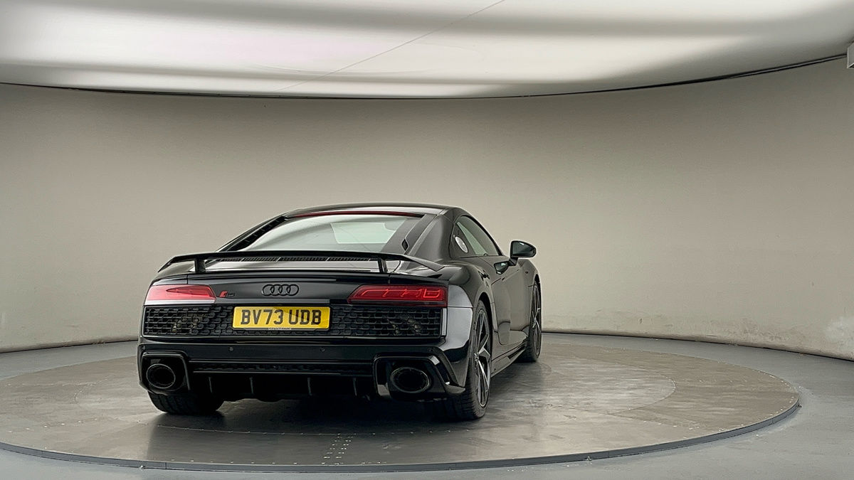 More views of Audi R8