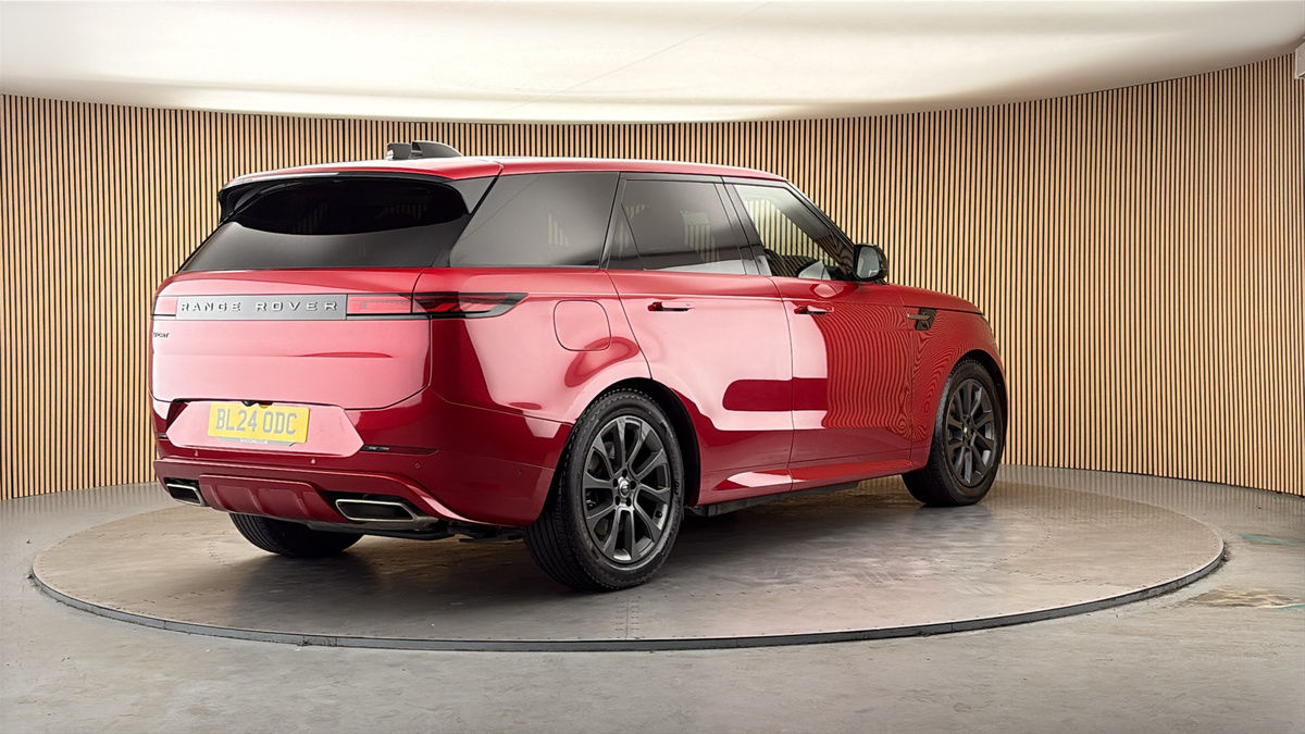 More views of Land Rover Range Rover Sport