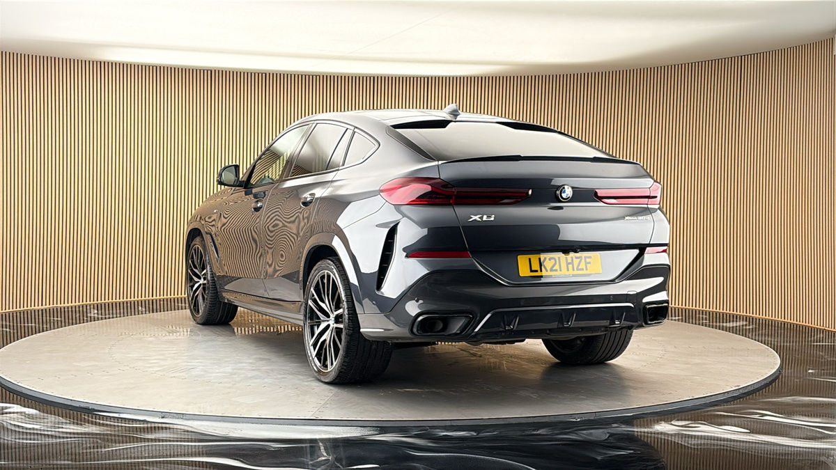 More views of BMW X6