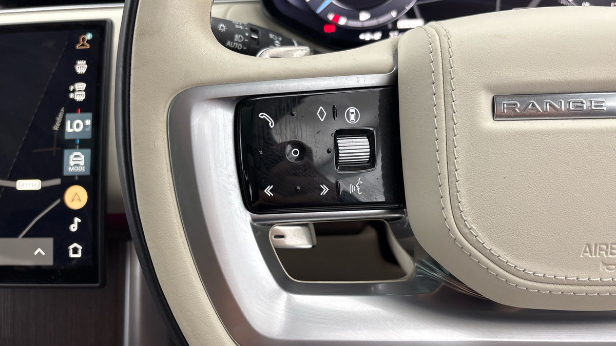 Land Rover Range Rover Image 13