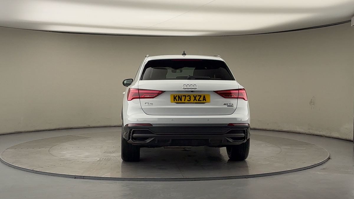 More views of Audi Q3