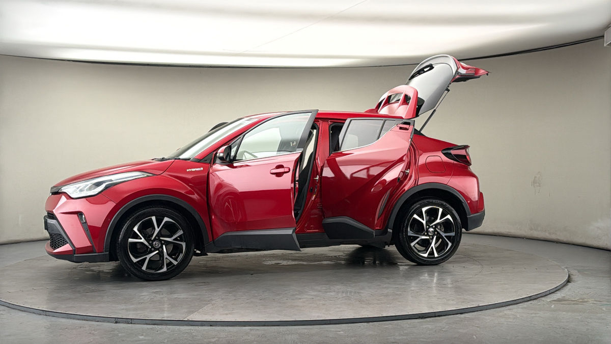 More views of Toyota C-HR
