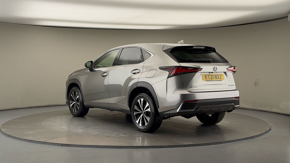 Lexus NX Image 2